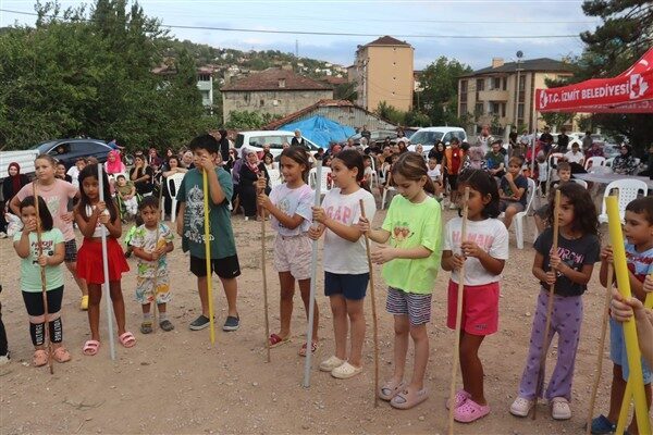 İzmit Belediyesi, çocukların yaz tatillerini dolu dolu geçirmesi ve geleneksel