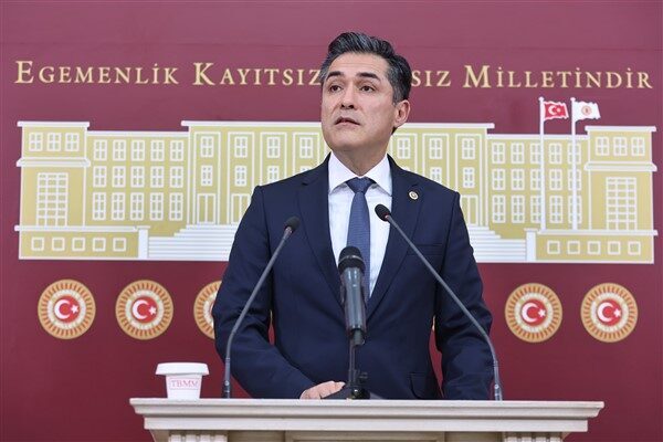 İYİ Parti Grup Başkanvekili ve İstanbul Milletcekili Buğra Kavuncu, Afyonkarahisar’daki