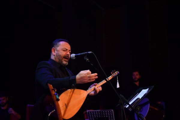 Söz ve besteleri sanatçı ve aynı zamanda Konyaaltı Belediyesi Kültür