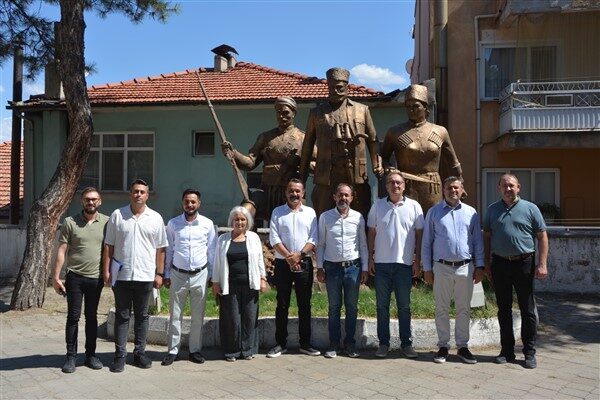Manisa Büyükşehir Belediye Meclisi komisyon üyeleri ilk olarak Demirci Belediye