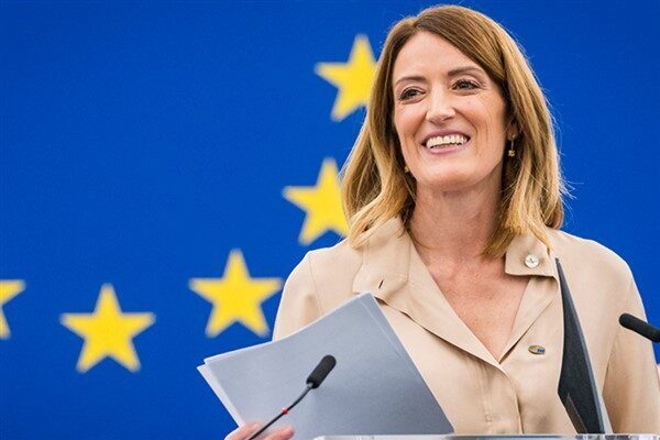 Avrupa Parlamentosu Başkanı Roberta Metsola, açıklamasında Avrupa'da hiçbir ülkenin tek