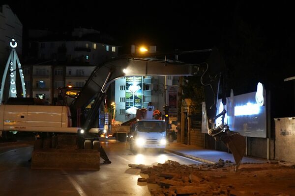 Niğde Belediyesi tarafından ,  Tek Yön Projesi’ni dün akşam saat