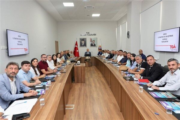 Valilik toplantı salonunda gerçekleştirilen Ordu Turizm Geliştirme Kurulu Toplantısı'nın açılış