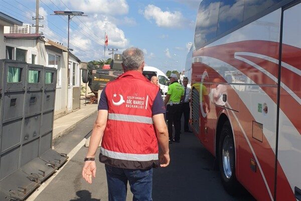 Valilikten yapılan açıklamaya göre, daha önce İçişleri Bakanlığı Göç İdaresi