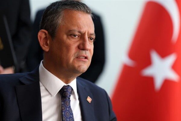 Cumhuriyet Halk Partisi (CHP) Genel Başkanı Özgür Özel, Büyük Taarruz’un