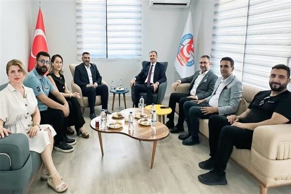 GGC Aziz Korkmaz Tesisleri’nde gerçekleşen ziyarette, Cemiyet Başkanı Felat Bozarslan’ın