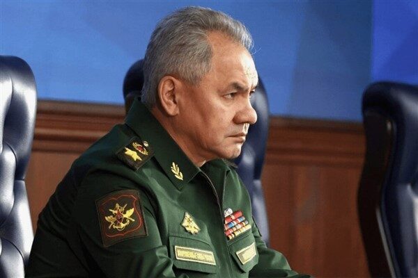 Şoygu, "Halkın çoğunluğunun ülkenin NATO'ya katılımına yönelik olumsuz tutumunu tersine