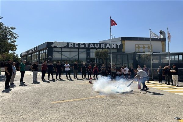 Çayırova Belediyesi Arama Kurtarma Timi (ÇAK-TİM) ve Çayırova Belediyesi İş