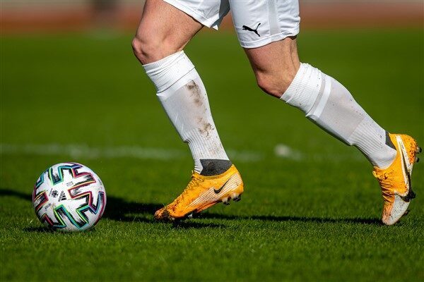 Kafkasspor’da transfer çalışmaları devam ediyor.    Teknik direktör Hasan Uğur