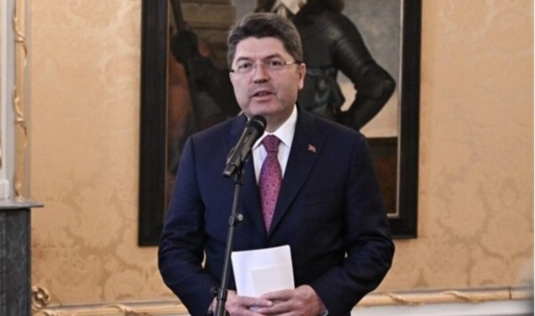 Adalet Bakanı   Tunç, ceza adaletinin amacının yalnızca cezalandırmak olmadığını,