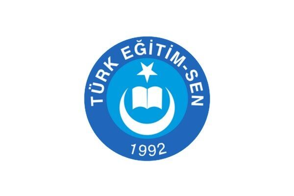 Türk Eğitim-Sen Bursa 1 Nolu Şube Başkanı Ömer Işıkoğlu ve