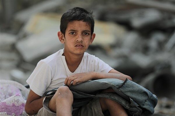 UNRWA'dan yapılan açıklamada Gazze'deki çocukların tüm çocuklar gibi eğitim hakkına