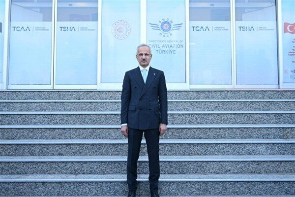 Ulaştırma ve Altyapı Bakanı Uraloğlu, Iğdır’da düzenlenen temel atma töreninde