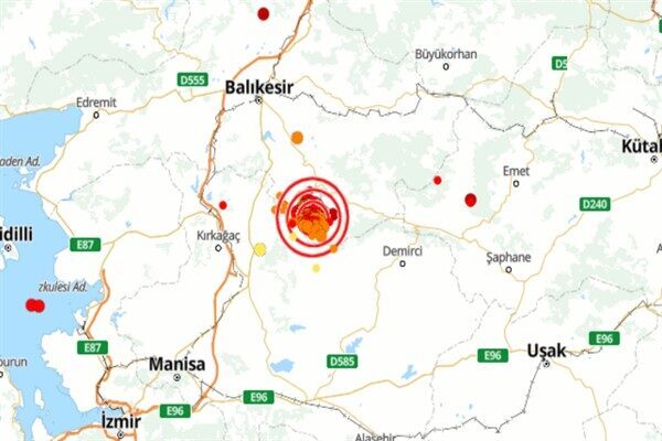Boğaziçi Üniversitesi Kandilli Rasathanesi ve Deprem Araştırma Enstitüsü (KRDAE) verilerine