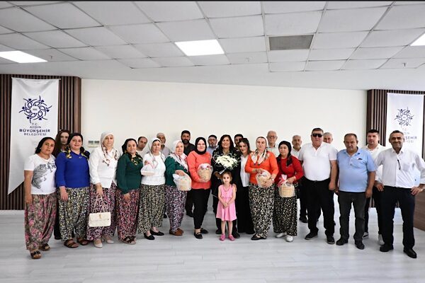 Aydın Büyükşehir Belediye Başkanı Özlem Çerçioğlu, Köşk ilçesi Ilıdağ Mahallesi