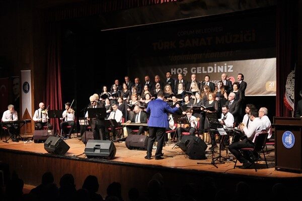 “İçimizi Isıtan Şarkılar” konserinin devamı niteliğindeki “İçimizi Isıtan Şarkılar 2”