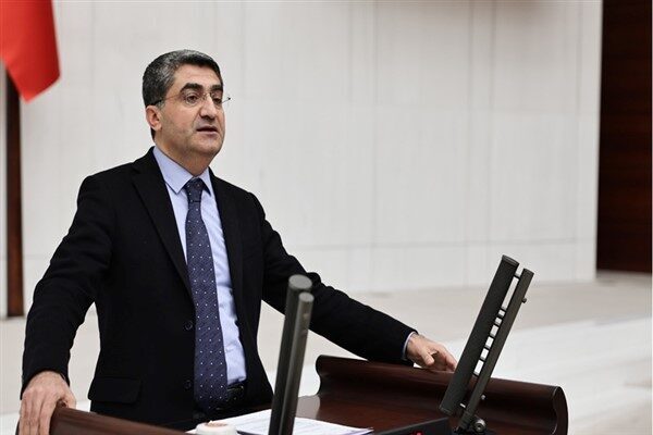 DEVA Partisi Genel Başkan Yardımcısı ve Mersin Milletvekili Mehmet Emin