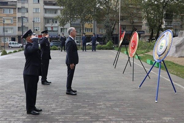 Hafta boyunca “Zaferden Kurtuluşa” sloganıyla gerçekleştirilen etkinlikler kapsamında anma töreni