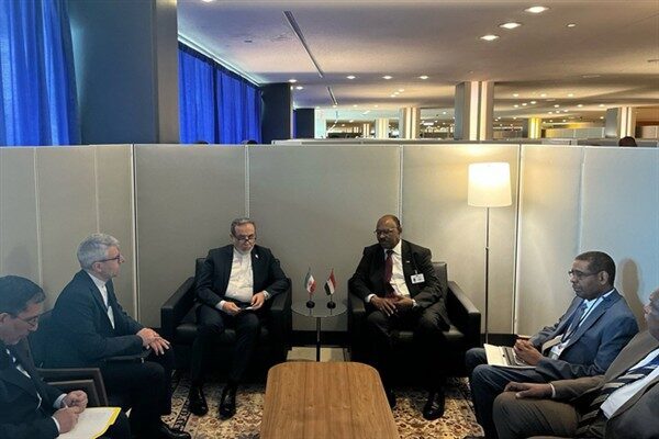 Görüşmede, İran ile Sudan arasındaki ikili ilişkiler ele alındı ​​ve