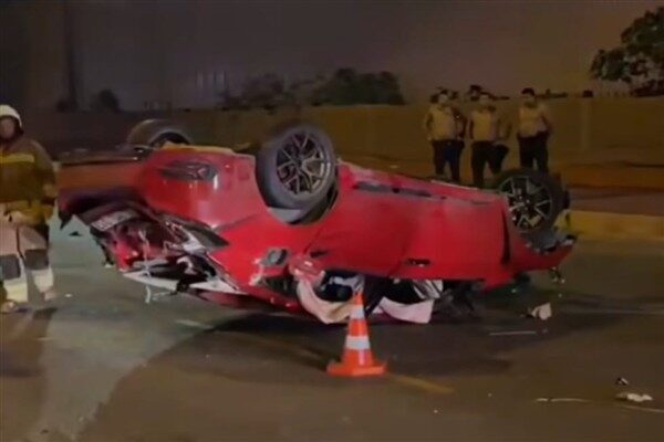 Hatay’ın İskenderun ilçesinde gece saatlerinde trafik kazası meydana geldi. Liya