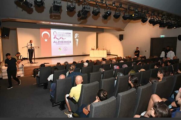 Kepez Belediyesi tarafından , 21 Eylül Dünya Alzheimer Günü kapsamında