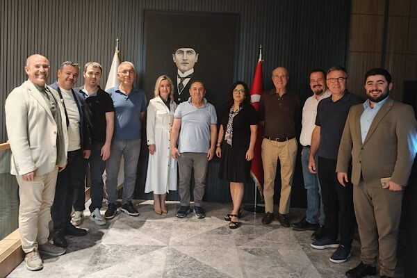 Bursa’da Balkan kökenli iş insanlarını tek çatı altında toplamak amacıyla