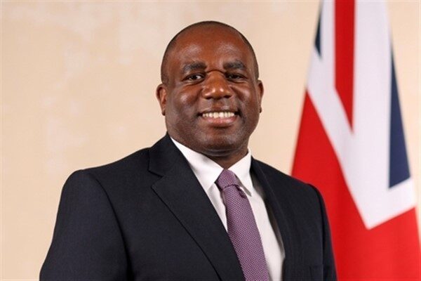 İngiltere Başbakan Yardımcısı Lammy, Nijerya Cumhurbaşkanı Yardımcısı Kashim Shettima ile bir