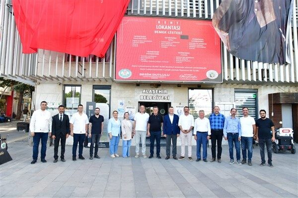 Manisa Büyükşehir Belediye Meclisi komisyon üyeleri ilçe ziyaretlerine devam ederek,