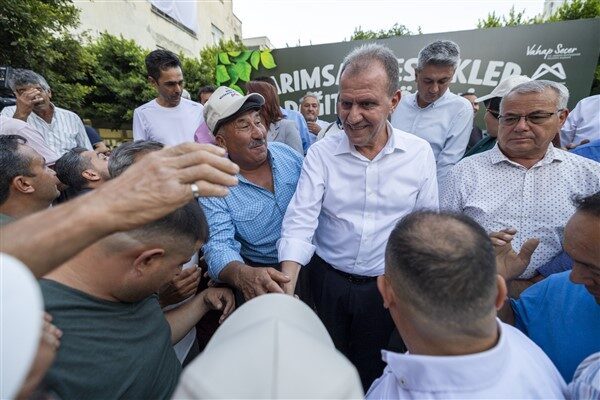 Mersin Büyükşehir Belediyesi bu yıl ilk kez enginar yumrusu desteğini