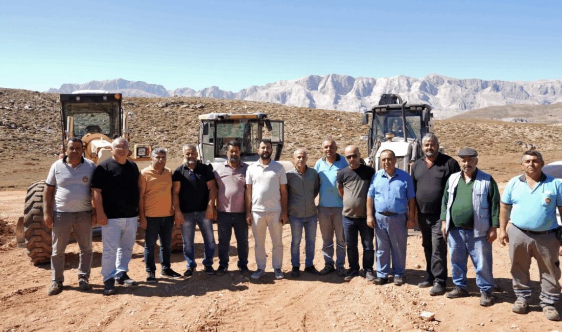 Alanya Belediyesi Fen İşleri Müdürlüğü tarafından , yayla yollarındaki bakım,
