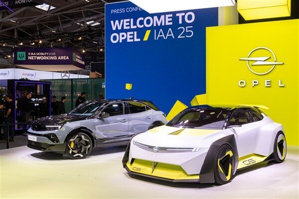 Opel, yeni nesil performans araçlarını IAA Mobility 2025’te dünyaya tanıttı.