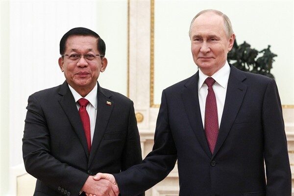 Rusya Federasyonu Devlet Başkanı Vladimir Putin, Myanmar Birliği Cumhuriyeti Geçici