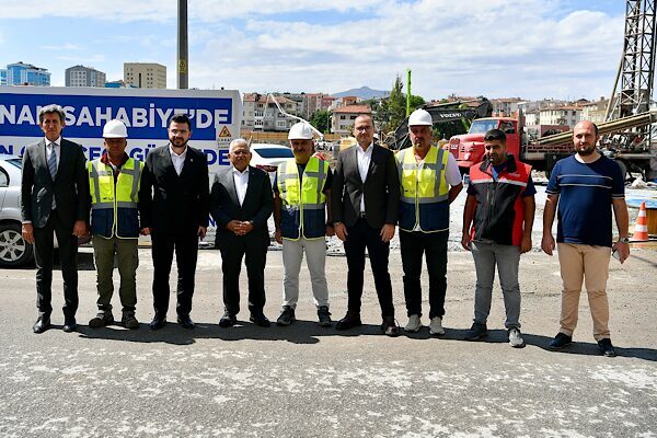 Kayseri Büyükşehir Belediye Başkanı Dr. Memduh Büyükkılıç ve AK Parti