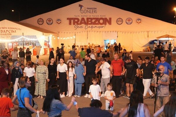 Trabzon’un kültürel ve sanatsal zenginliklerinin her yönüyle tanıtıldığı etkinliklerde, ilçe