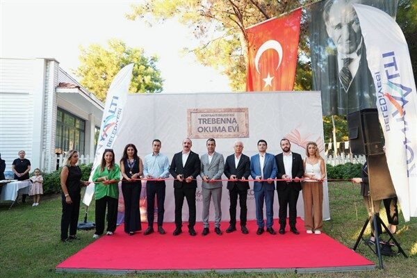 Konyaaltı Belediyesi, HayatPark içerisinde Trebenna Okuma Evi’ni kitapseverlerle buluşturdu. Müzik