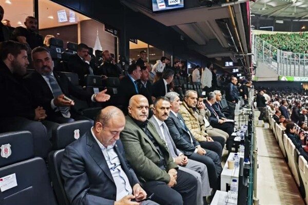 Kocaeli Valisi Aktaş, Trendyol Süper Lig'in 7. haftasında Tüpraş Stadyumu’nda