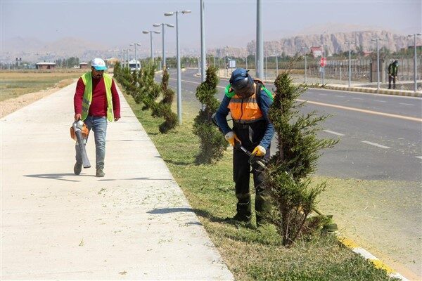 Van Büyükşehir Belediyesi Park ve Bahçeler Dairesi Başkanlığı, Sahil Yolu’nda