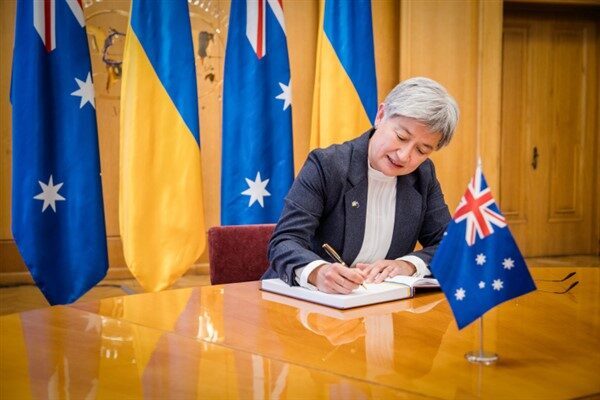 Avustralya Dışişleri Bakanı Penny Wong, açıklamasında Pasifik Adaları Forumu'nun kurucu üyesi