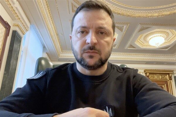 Zelenski, Sandu’yu elde edilen önemli zafer nedeniyle tebrik ederek başarılar