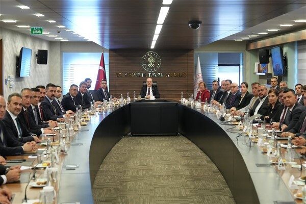  Kültür ve Turizm Bakanlığı koordinasyonunda hazırlanan takvim, Bakan Yardımcısı Serdar