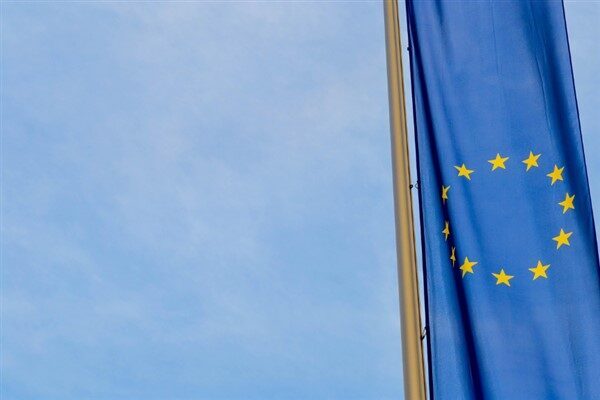 AB, Valencia’daki sel felaketinin birinci yılında İspanya ile dayanışmasını vurguladı Von der Leyen, “Acınızı paylaşıyoruz ve toplulukların yeniden inşa sürecinde