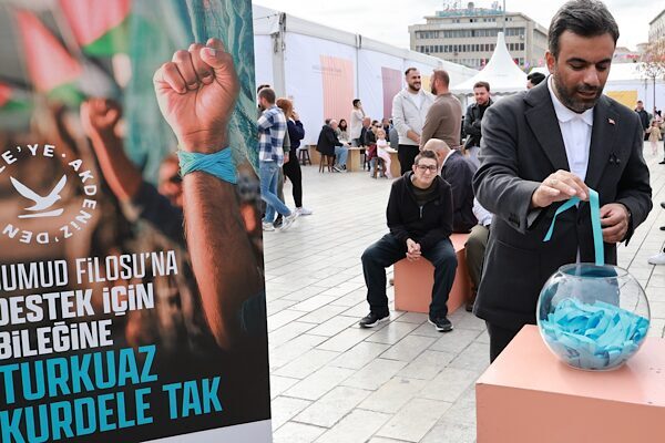 Bağcılar Belediyesi tarafından düzenlenen 4. Bağcılar Kitap Fuarı, 7. gününde