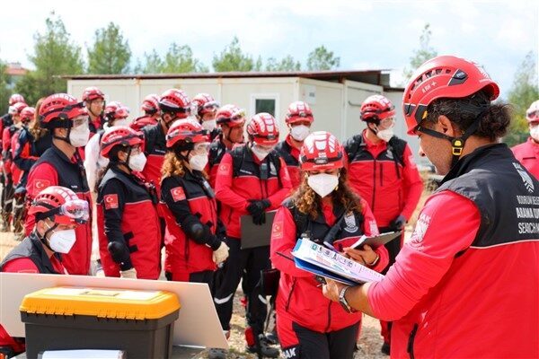 BAK, akreditasyon eğitimlerini tamamladı Bodrum Belediyesi Afet İşleri Müdürlüğü bünyesinde kurulan Hafif Düzey Arama