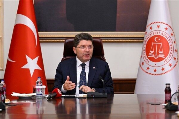 Adalet Bakanı Tunç, Bartın ziyareti kapsamında, yapımında sona gelinen 400