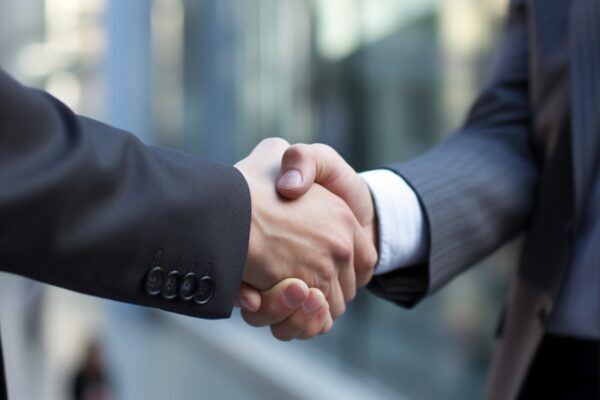 Ulaştırma ve Altyapı Bakanı Uraloğlu, Ankara Ticaret Odası Başkanı Gürsel