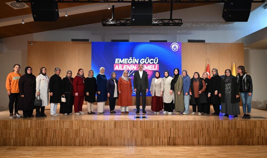 Başkan Altay: Aynı azim ve kararlılıkla çalışmaya devam edeceğiz Konya Büyükşehir Belediyesi tarafından “Aile Yılı” kapsamında Konya’nın merkez ve