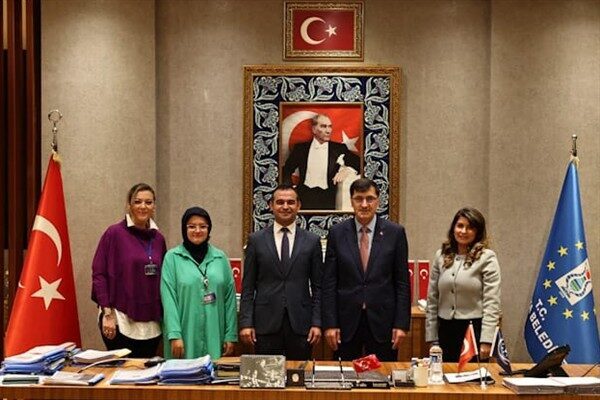 Toplantıda, kadınların ekonomik hayata daha aktif katılımını sağlamak amacıyla yürütülen