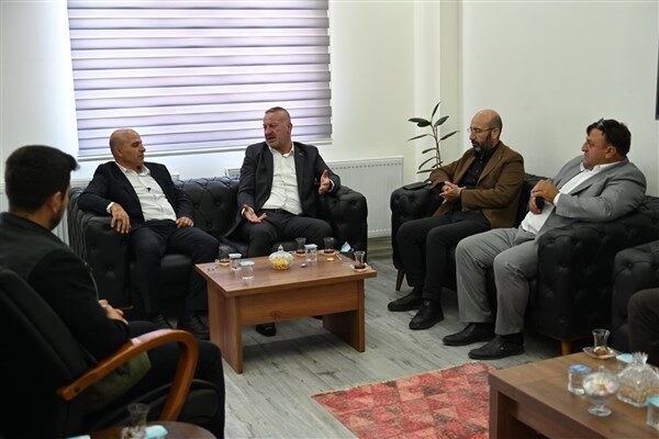 Karacabey Belediye Başkanı Fatih Karabatı, geçtiğimiz hafta Yeniköy Boğaz Yolu