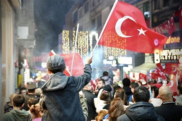 Başkan Köse: Cumhuriyet, bir milletin en büyük eseridir Cumhuriyet'in 102. kuruluş yıl dönümü, Giresun’da coşkuyla kutlandı. Etkinlik kapsamında