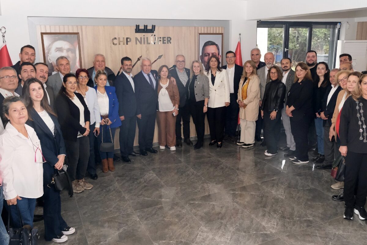 Nilüfer Belediye Başkanı Şadi Özdemir, CHP Nilüfer İlçe Başkanlığı’na yeniden